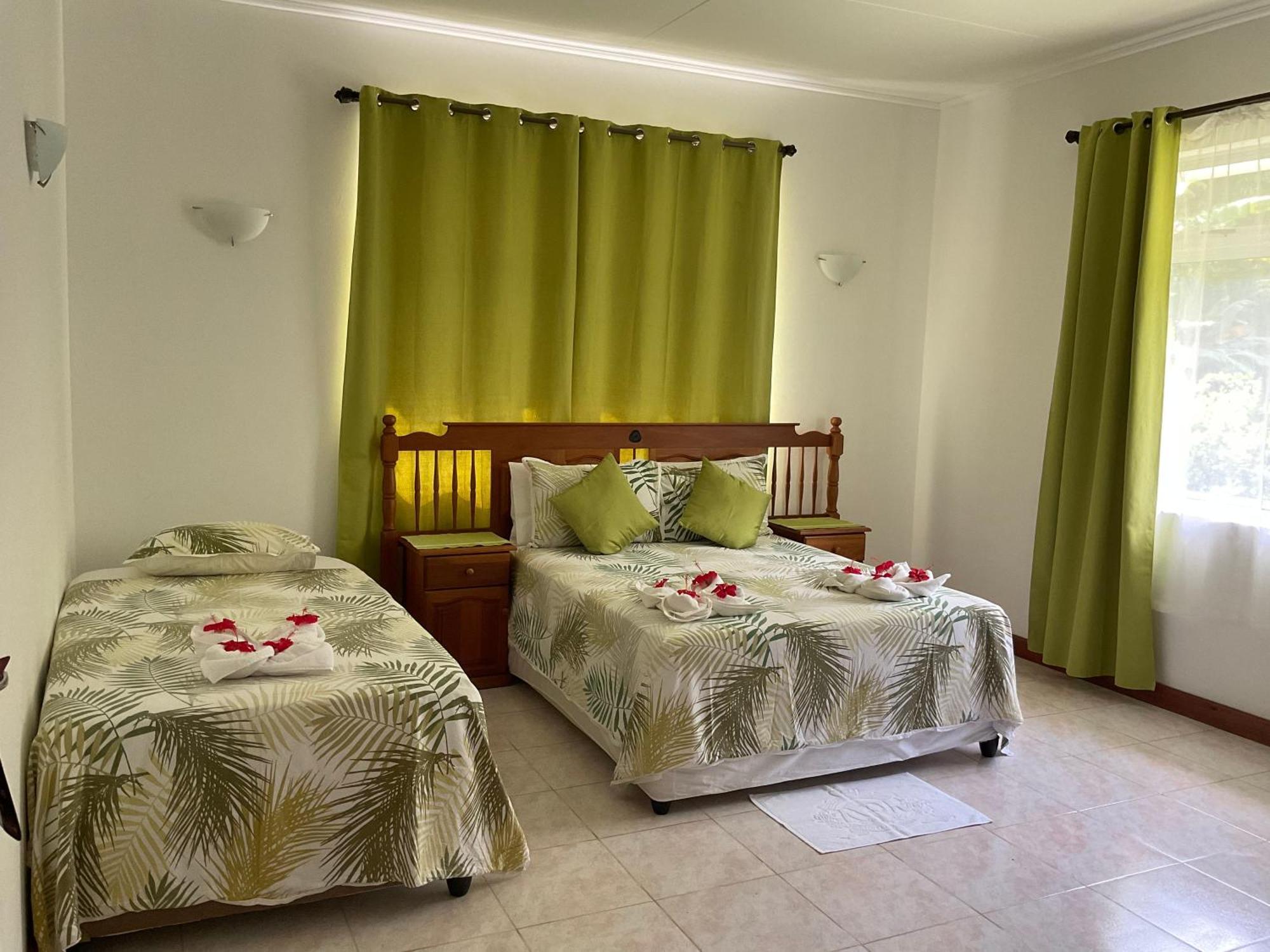 Le Chevalier Bay Guesthouse Ансе Лаціо Екстер'єр фото